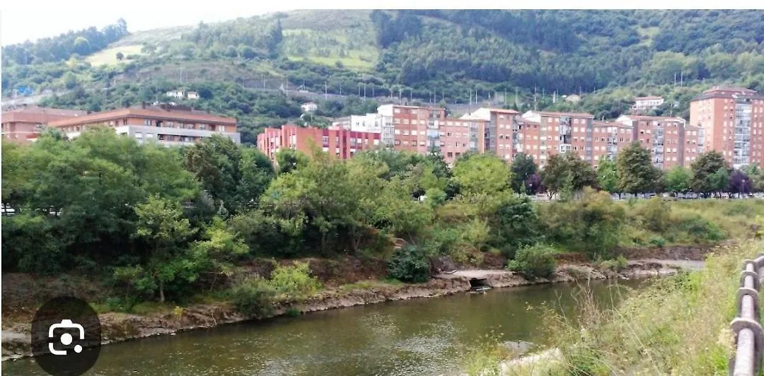 Bonito Apartamento En Zamakola Bilbao